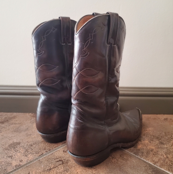 Boulet Canada Women's Cowboy Boots - Picture 4 of 16